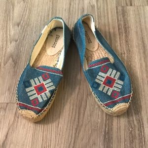 EUC Soludos Aztec Print Espadrille Sandals